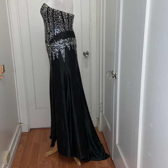NWT Tony Bowls Paris Strapless Evening Pageant Gown - Picture 8 of 14